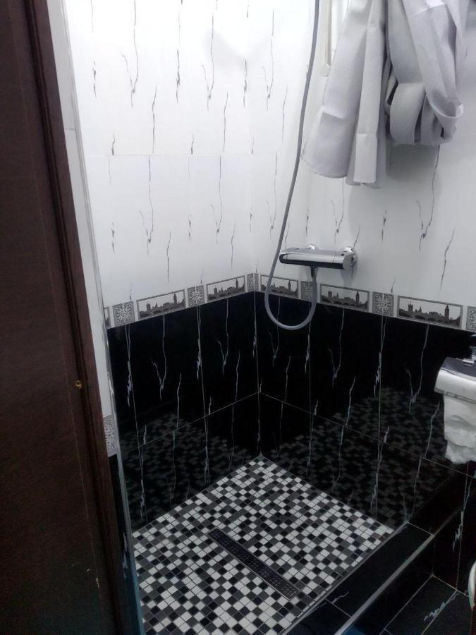 Samia House Room On Furqat 8 Tashkent Bagian luar foto